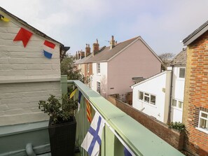 Property grounds - Seapie Corner in Isle of Wight (Yarmouth)