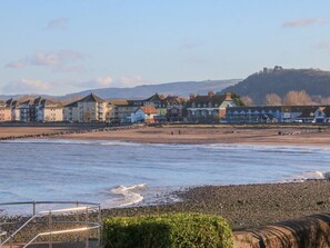 Beach nearby - The Outlook, Minehead (Minehead)