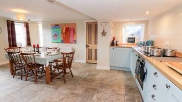 Dishwasher, highchair