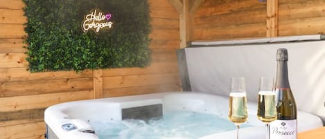 Baignoire à remous intérieure