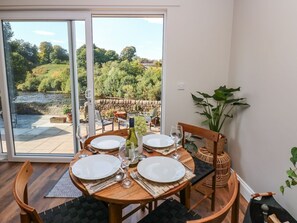 Dining - 18 Thorngate Wynd, Barnard Castle (Barnard Castle)