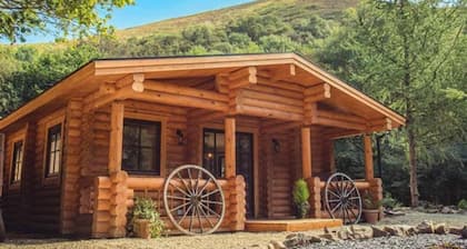 Wilderness Lodge, Stiperstones