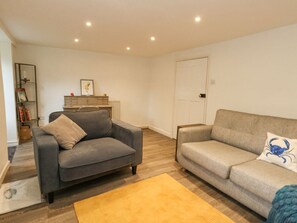 Living area - Half Pint Cottage, Beaminster. (Beaminster)