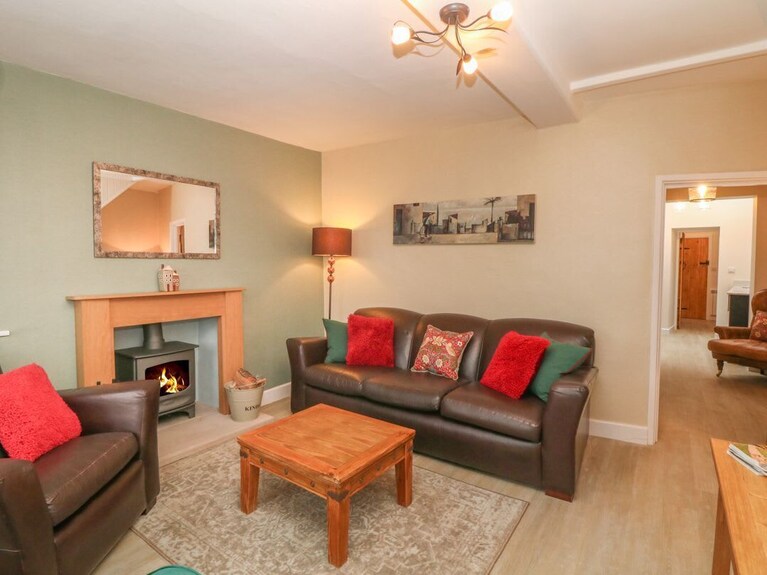 3 Old Hall Cottages, Bakewell - Hartington