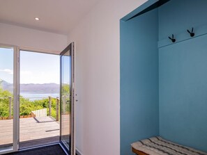 Interior - The Lookout, Teangue (Isle of Skye)