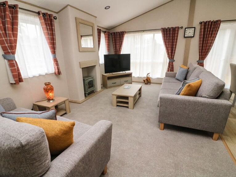 Barney's Retreat, Carnforth - Arnside