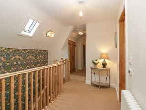 Interior - Byways, Madresfield, near Malvern, Worcestershire. (Malvern)