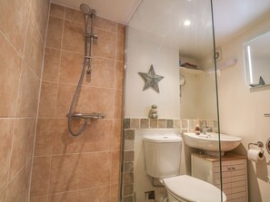 Shower - THE COMPASS, open-plan, WiFi, in Swanage (Swanage)