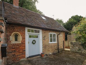 Exterior detail - Chapel Cottage, near Pershore. (Pershore)
