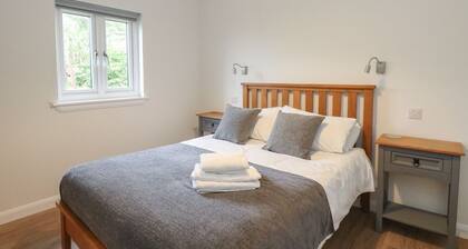 Glen Mhor Lodge, Arisaig 2 bed