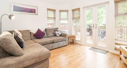 Charming 10 Thirlmere Retreat