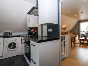 Dishwasher, highchair - 23 Valley Lodge, Gunnislake (Honicombe Park)