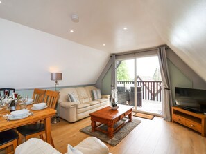 Living area - 23 Valley Lodge, Gunnislake (Honicombe Park)