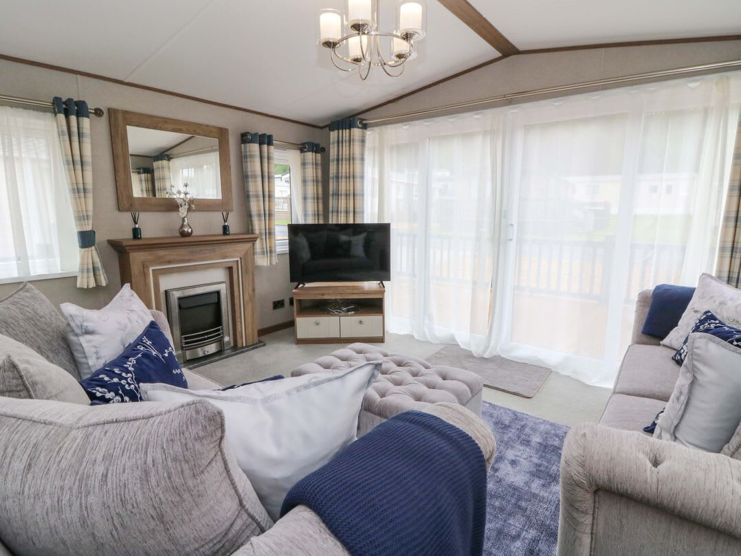 34 The Beaumont , Llanarth - New Quay
