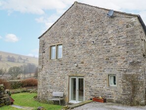 Exterior - Charming Byre Suite in Litton (Skipton)