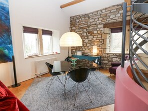Dining - Charming Byre Suite in Litton (Skipton)