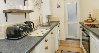 5 Tai Isa in Barmouth, Gwynedd