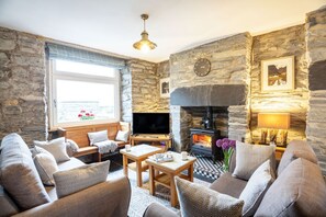 Fireplace - Garreg Ddu, Blaenau Ffestiniog (Blaenau Ffestiniog)