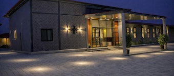 Anaasa Resorts