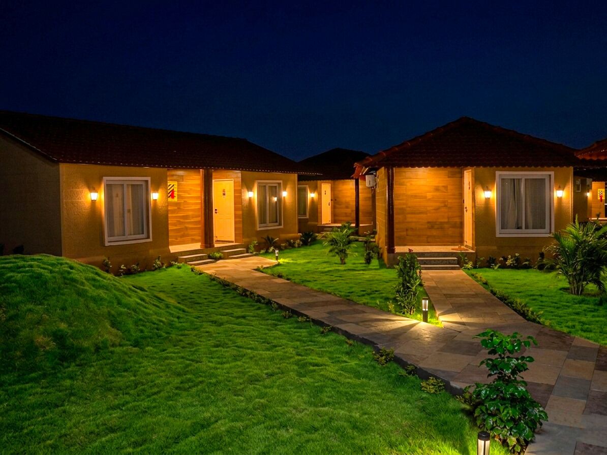 Front of property – evening/night