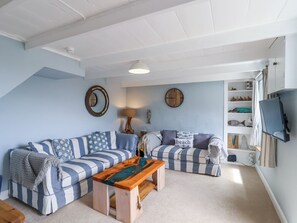 Living area - 2 Cliff Cottages, Gorran Haven (Truro)