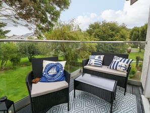 Property grounds - The Sail Loft, in Y Felinheli. (Y Felinheli)
