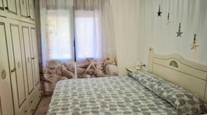Room - Vrbo Property (Sardegna)