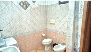 Bathroom - Vrbo Property (Sardegna)