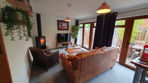 Fireplace - The Bull Pen, Rackheath. 1-bed (Norwich)