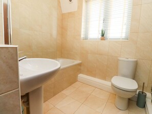 Shower - Cottage, Lytham St. Annes (Lytham St. Annes)