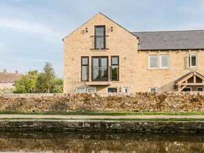 Exterior - 6 Lock View, Gargrave (Skipton)