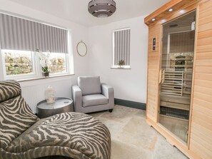 Sauna - 6 Lock View, Gargrave (Skipton)