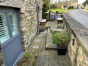 Terrace/patio - Lilimae Barn near Hulland Ward (Ashbourne)