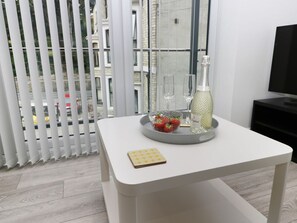 Interior - Contemporary Apartment 1 in Whitby (Whitby)