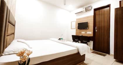 HOTEL COLLECTION INN