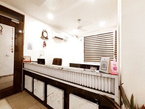 Lobby - HOTEL COLLECTION INN (Ludhiana)