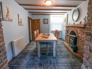 Dining - Charming Cottage at 29 High Street (Scarborough)