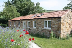 Exterior - Apple Tree Cottage, York (York)