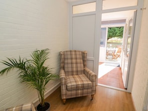 Interior - Fenny Marina Cottage, Fenny Bentley (Southam)