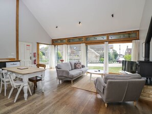 Fireplace - The Barn at Daubeneys , Colerne (Chippenham)