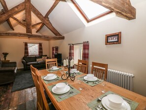 Dining - Dale View Farm, in Derbyshire. (Bakewell)