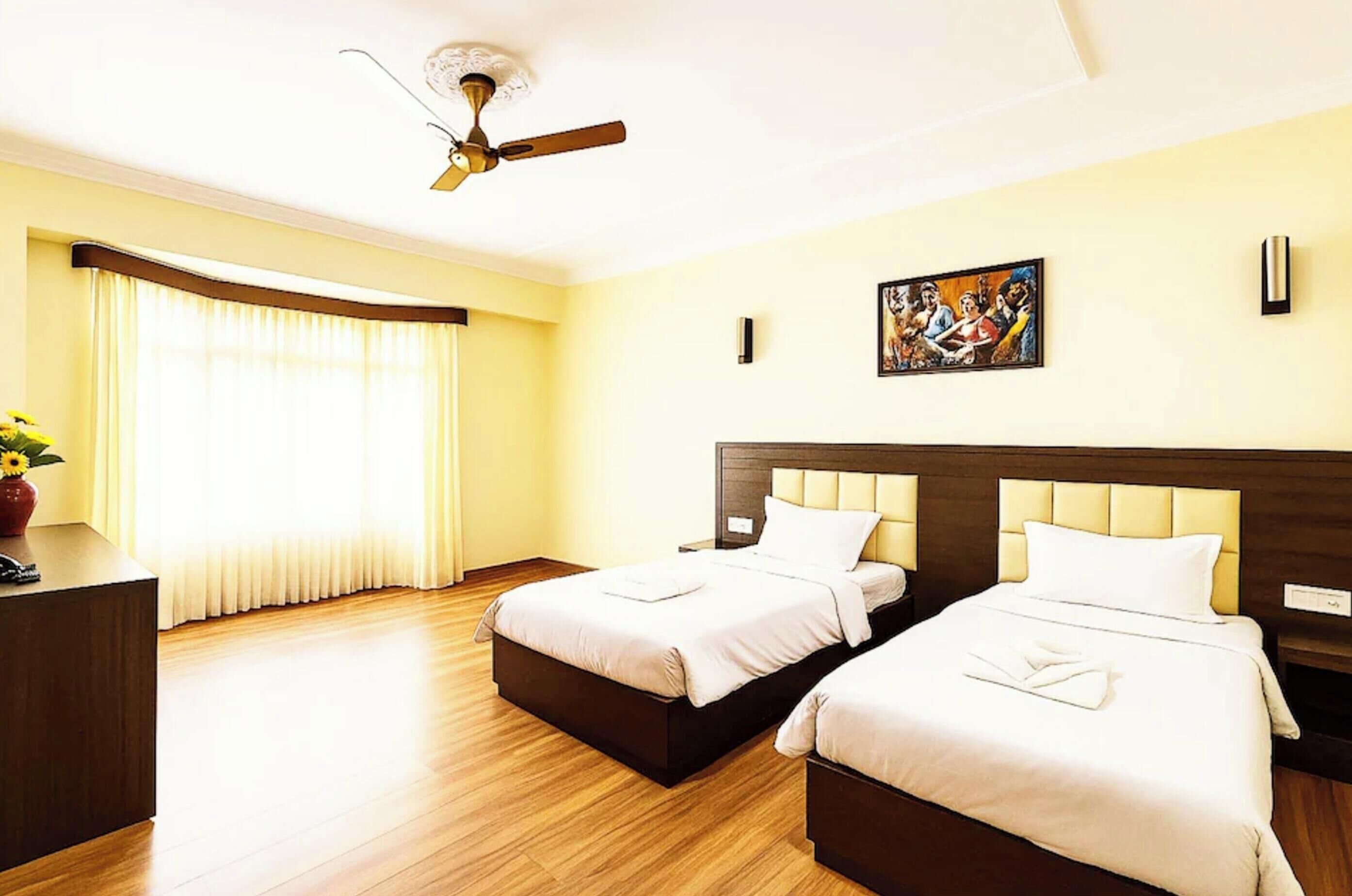 Chambre Double Familiale, vue montagne