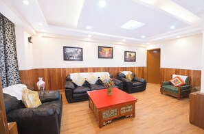 Interior - Hotel The Olive Branch Near Gurudwara (Darjeeling)