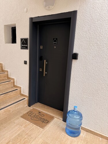 MANDARİN SUİTE 2+1 Family Apartment - 200m Walking Distance to the Beach -