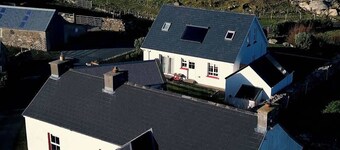 Sea View Cottage, Pet Friendly, Quiet, Peaceful