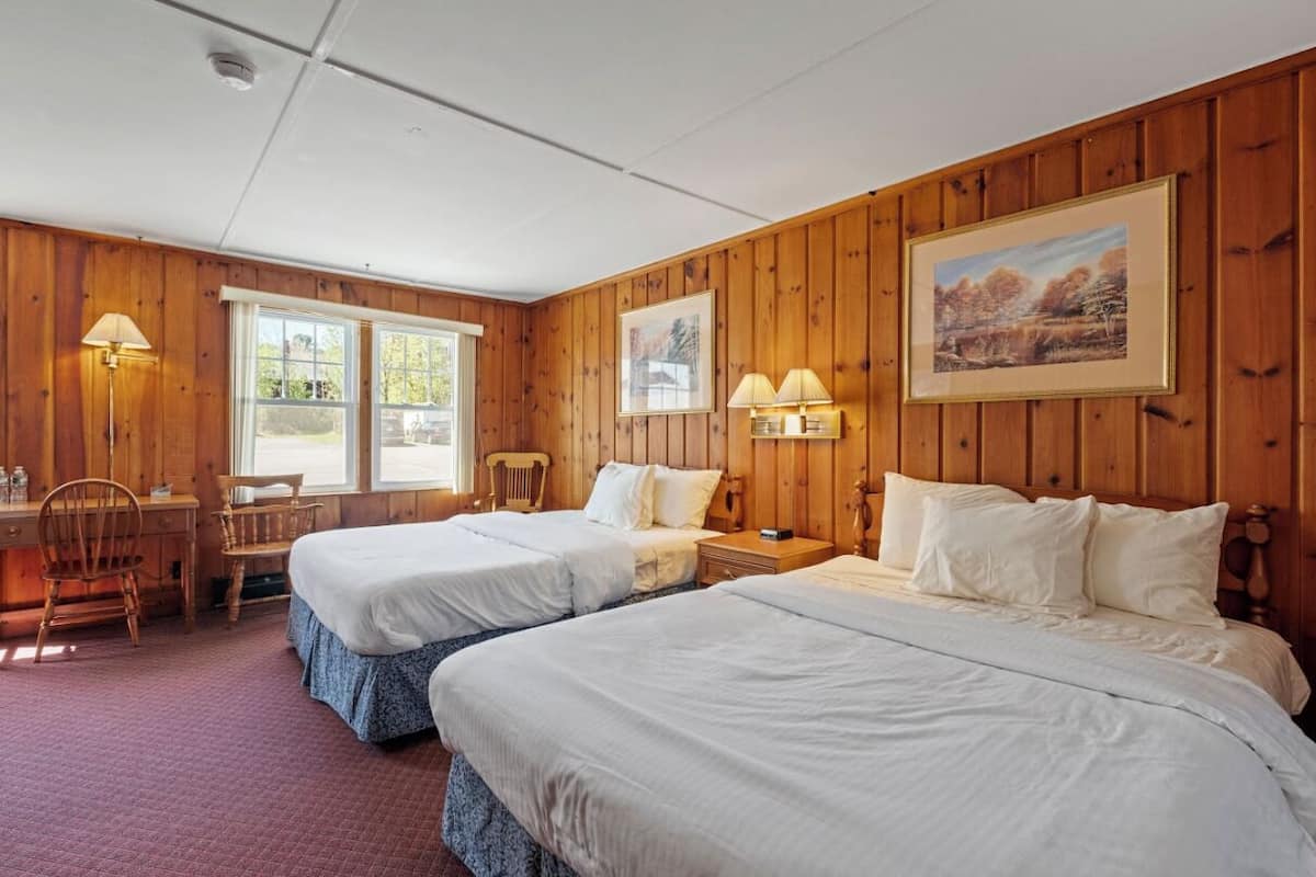 Standard Room, 2 Queen Beds