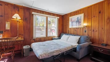 Standard Room, 1 King Bed with Sofa bed | Interior