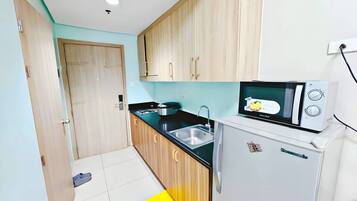 Basic Apartment | Private kitchen