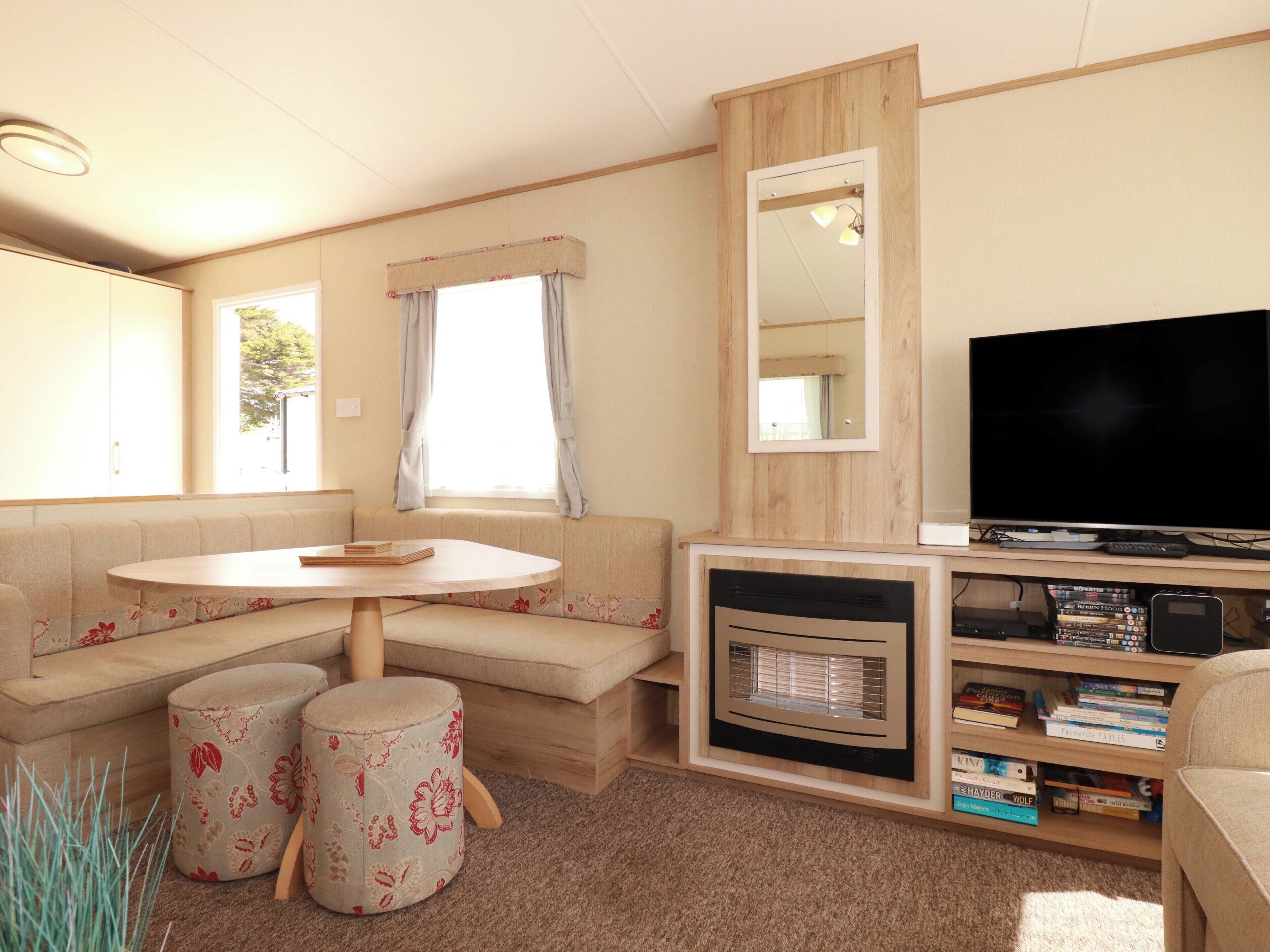 Cottage | Living area