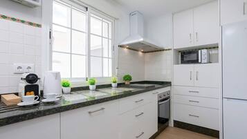 Apartment (3 Bedrooms) | Private kitchen